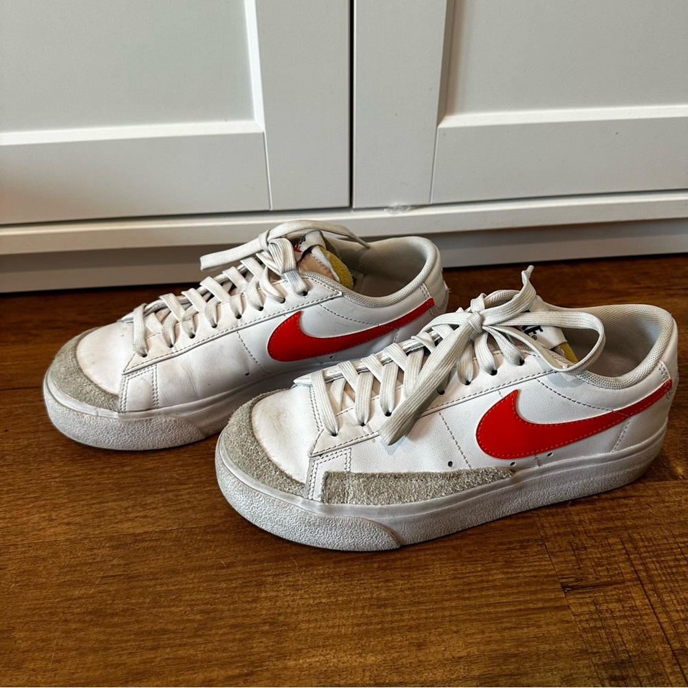 Nike Platform Blazer Size 7.5